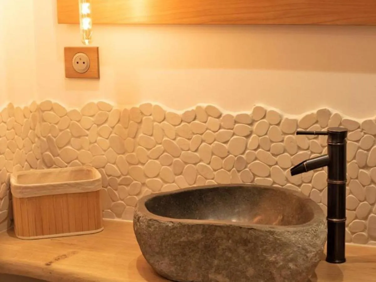 Holiday home Loft Cosy Avec Piscine Et Spa, A 10 Min De Vichy, Proche Golf Et Nature - Fr-1-489-337 Cognat-Lyonne