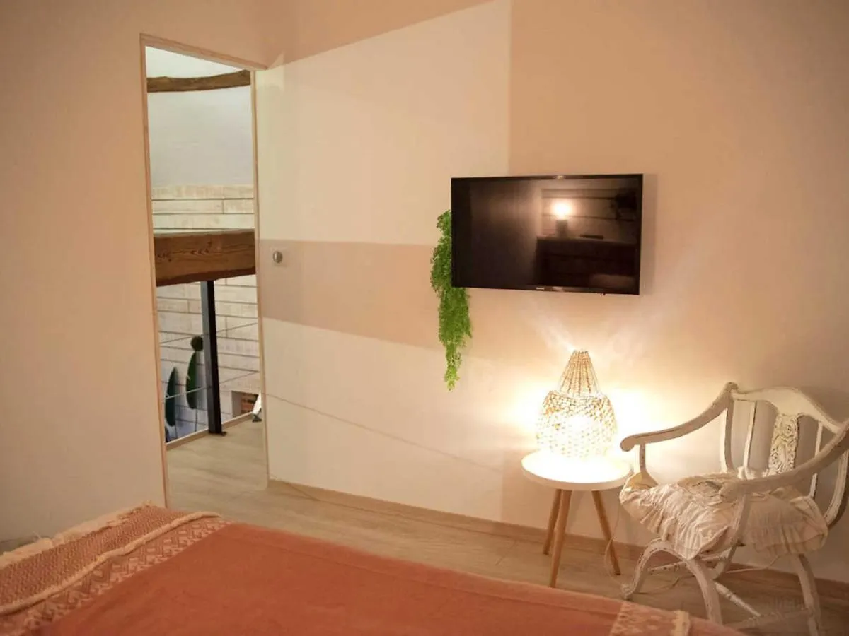 Loft Cosy Avec Piscine Et Spa, A 10 Min De Vichy, Proche Golf Et Nature - Fr-1-489-337 Cognat-Lyonne